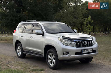 Внедорожник / Кроссовер Toyota Land Cruiser Prado 2011 в Павлограде