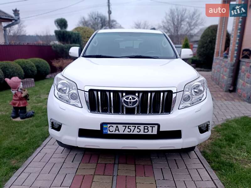 Toyota Land Cruiser Prado 2012