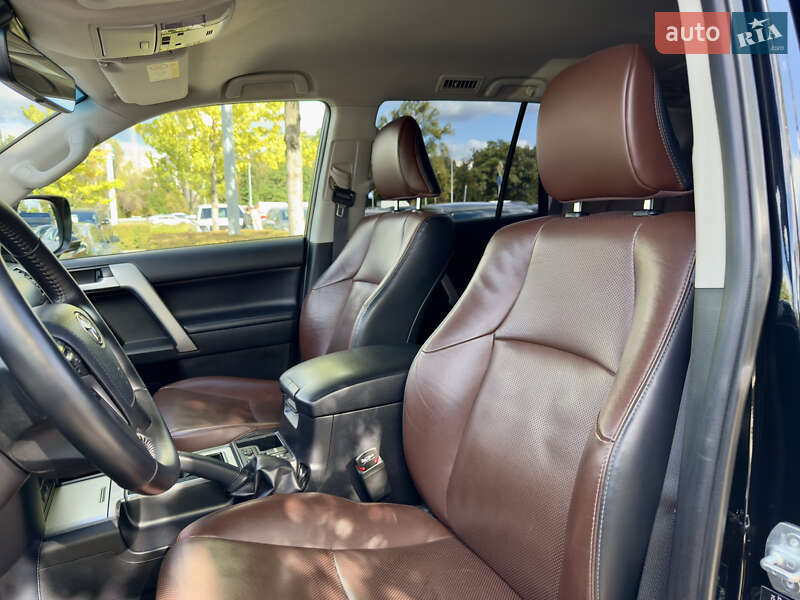 Внедорожник / Кроссовер Toyota Land Cruiser Prado 2020 в Киеве