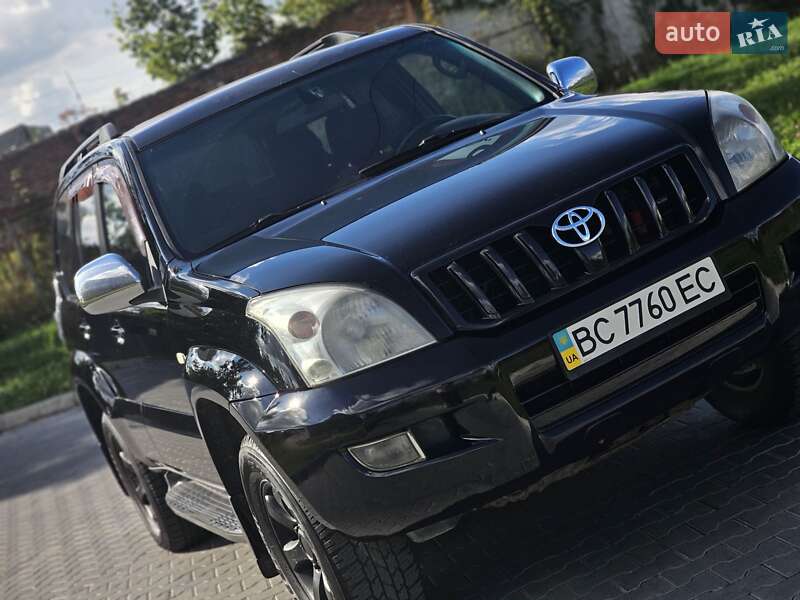 Позашляховик / Кросовер Toyota Land Cruiser Prado 2005 в Львові