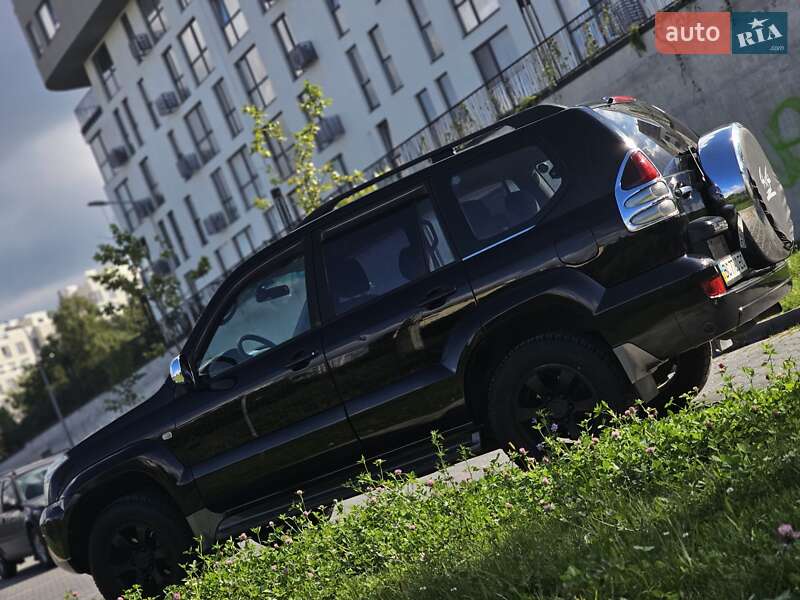 Позашляховик / Кросовер Toyota Land Cruiser Prado 2005 в Львові