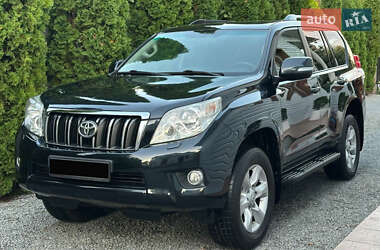 Внедорожник / Кроссовер Toyota Land Cruiser Prado 2011 в Кельменцах