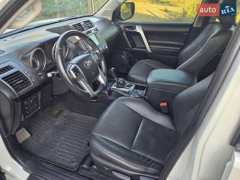 Внедорожник / Кроссовер Toyota Land Cruiser Prado 2014 в Каменском фото 14 Внедорожник / Кроссовер Toyota Land Cruiser Prado 2014 в Каменском