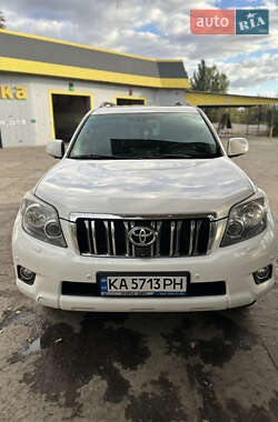 Внедорожник / Кроссовер Toyota Land Cruiser Prado 2010 в Харькове
