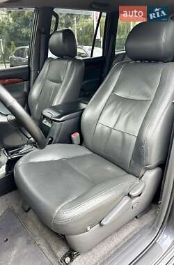 Внедорожник / Кроссовер Toyota Land Cruiser Prado 2006 в 