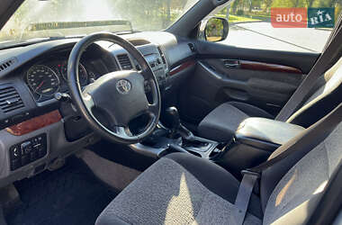 Внедорожник / Кроссовер Toyota Land Cruiser Prado 2006 в 