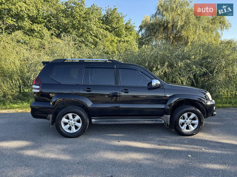 Внедорожник / Кроссовер Toyota Land Cruiser Prado 2006 в Тлумаче