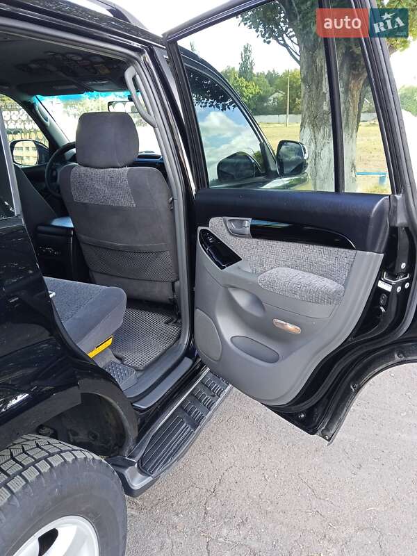 Позашляховик / Кросовер Toyota Land Cruiser Prado 2006 в Києві