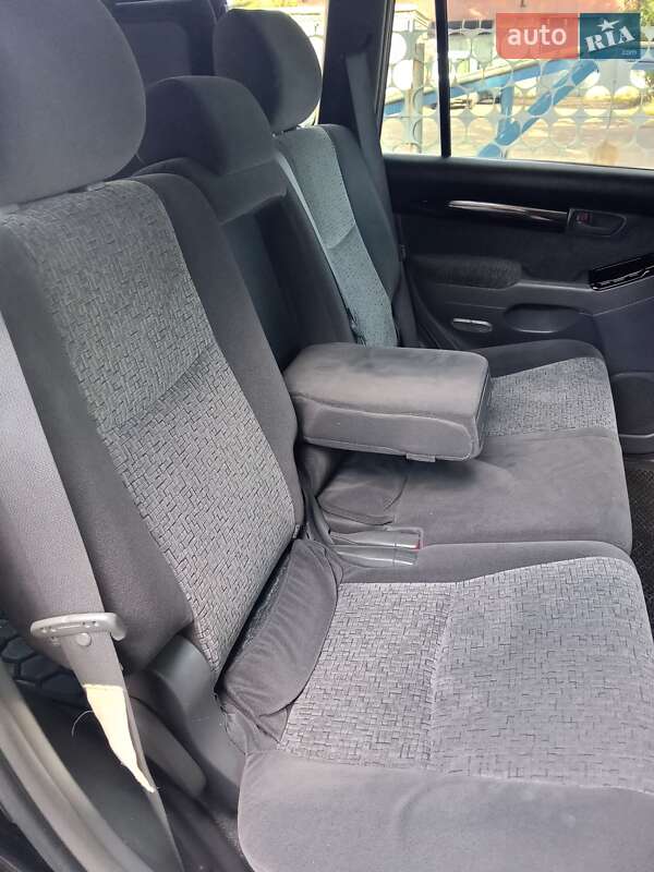 Позашляховик / Кросовер Toyota Land Cruiser Prado 2006 в Києві