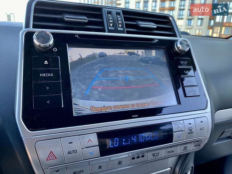 Позашляховик / Кросовер Toyota Land Cruiser Prado 2019 в Києві