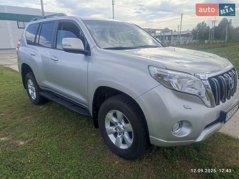 Toyota Land Cruiser Prado 2015