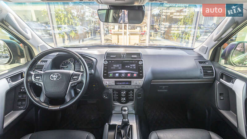 Внедорожник / Кроссовер Toyota Land Cruiser Prado 2019 в Днепре