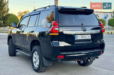 Внедорожник / Кроссовер Toyota Land Cruiser Prado 2015 в 