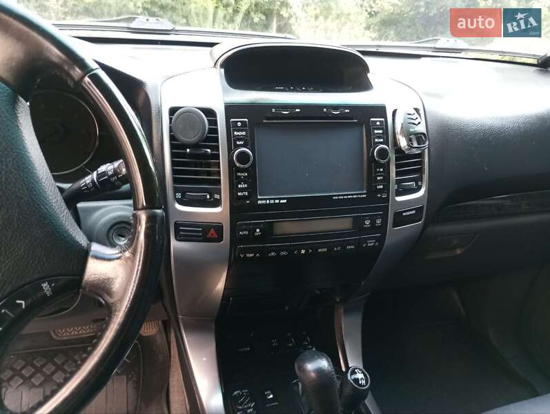 Внедорожник / Кроссовер Toyota Land Cruiser Prado 2008 в Киеве