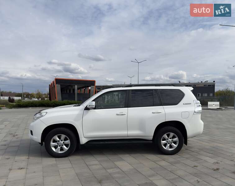 Позашляховик / Кросовер Toyota Land Cruiser Prado 2012 в Харкові