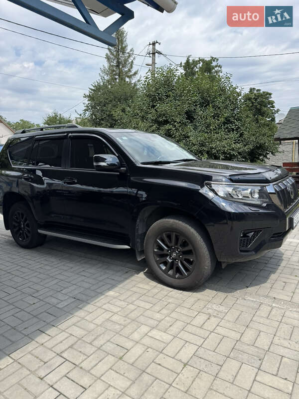 Внедорожник / Кроссовер Toyota Land Cruiser Prado 2020 в Днепре
