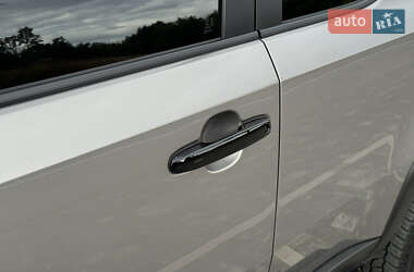 Внедорожник / Кроссовер Toyota Land Cruiser Prado 2025 в 