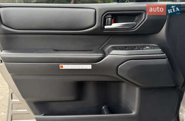 Внедорожник / Кроссовер Toyota Land Cruiser Prado 2025 в 