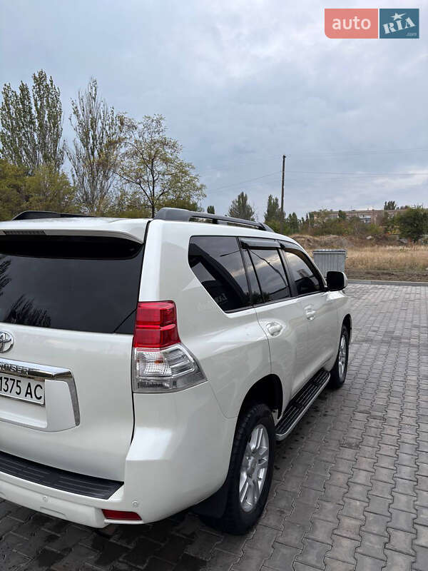 Внедорожник / Кроссовер Toyota Land Cruiser Prado 2010 в Кривом Роге фото 6 Внедорожник / Кроссовер Toyota Land Cruiser Prado 2010 в Кривом Роге