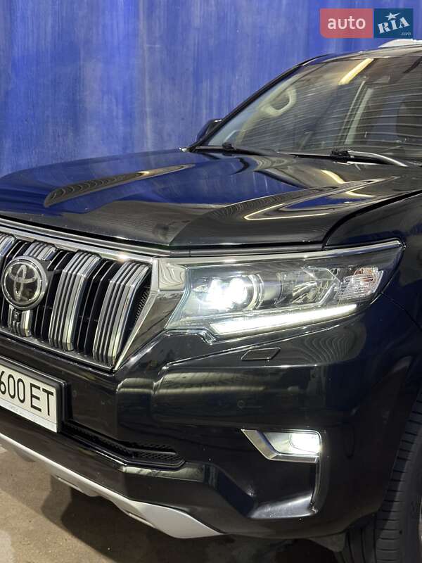 Внедорожник / Кроссовер Toyota Land Cruiser Prado 2019 в Хмельницком
