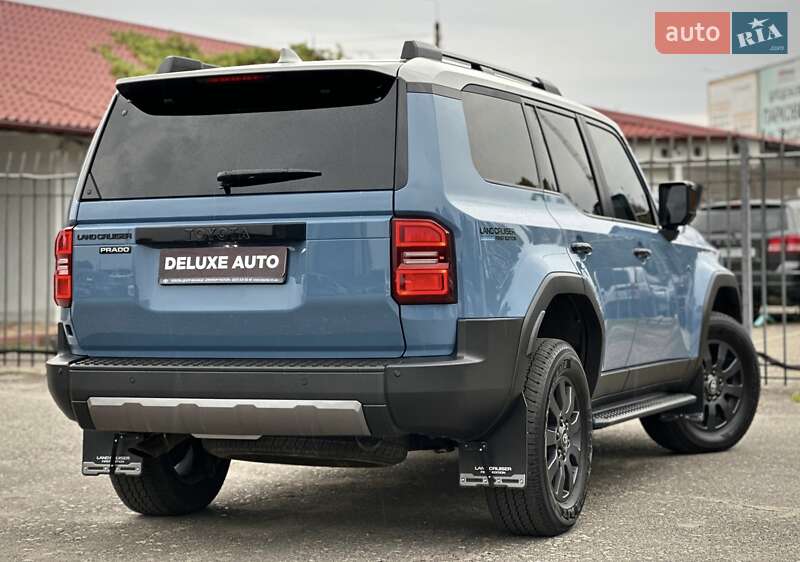 Позашляховик / Кросовер Toyota Land Cruiser Prado 2024 в Києві