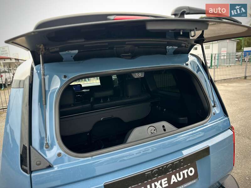 Позашляховик / Кросовер Toyota Land Cruiser Prado 2024 в Києві