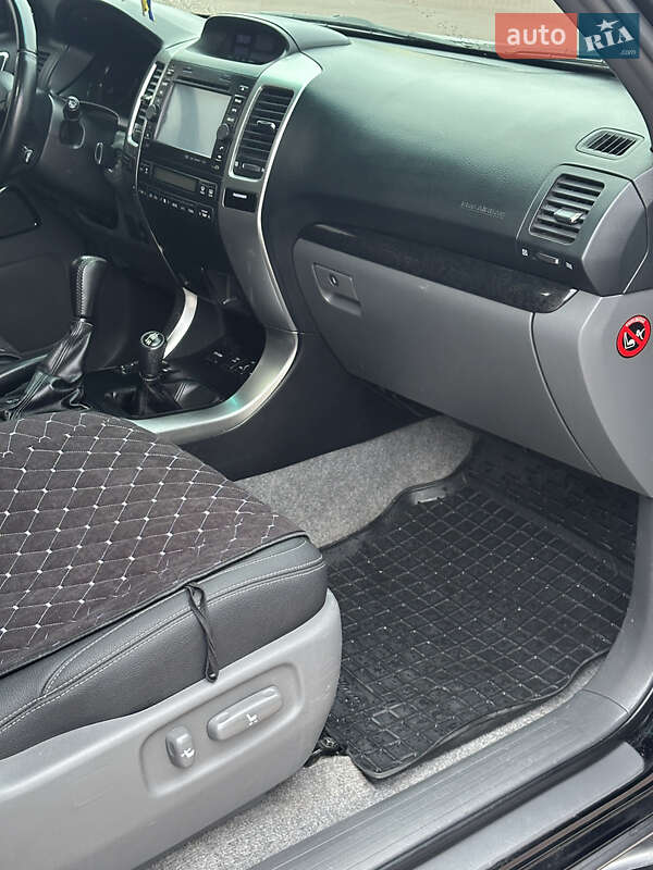Позашляховик / Кросовер Toyota Land Cruiser Prado 2008 в Рівному фото 21 Позашляховик / Кросовер Toyota Land Cruiser Prado 2008 в Рівному