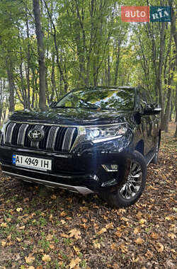 Внедорожник / Кроссовер Toyota Land Cruiser Prado 2020 в 