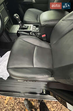 Внедорожник / Кроссовер Toyota Land Cruiser Prado 2020 в 