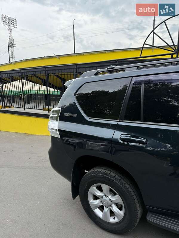Внедорожник / Кроссовер Toyota Land Cruiser Prado 2012 в Черновцах фото 6 Внедорожник / Кроссовер Toyota Land Cruiser Prado 2012 в Черновцах