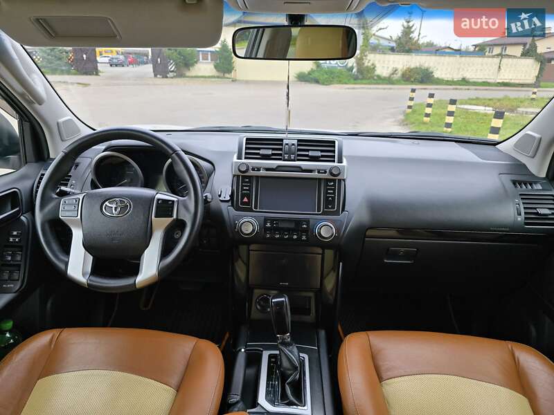 Позашляховик / Кросовер Toyota Land Cruiser Prado 2014 в Києві фото 32 Позашляховик / Кросовер Toyota Land Cruiser Prado 2014 в Києві