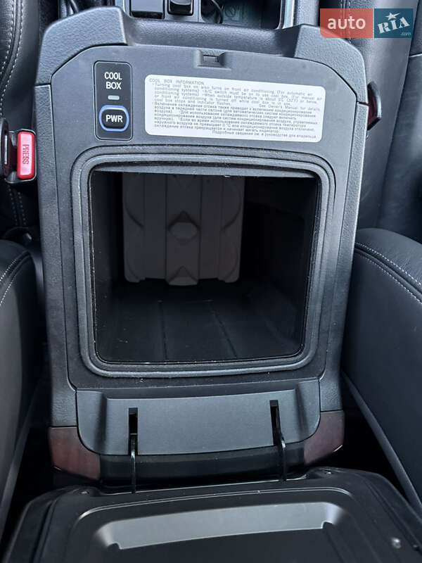 Внедорожник / Кроссовер Toyota Land Cruiser Prado 2013 в Одессе