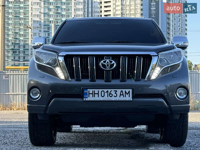 Внедорожник / Кроссовер Toyota Land Cruiser Prado 2013 в Одессе