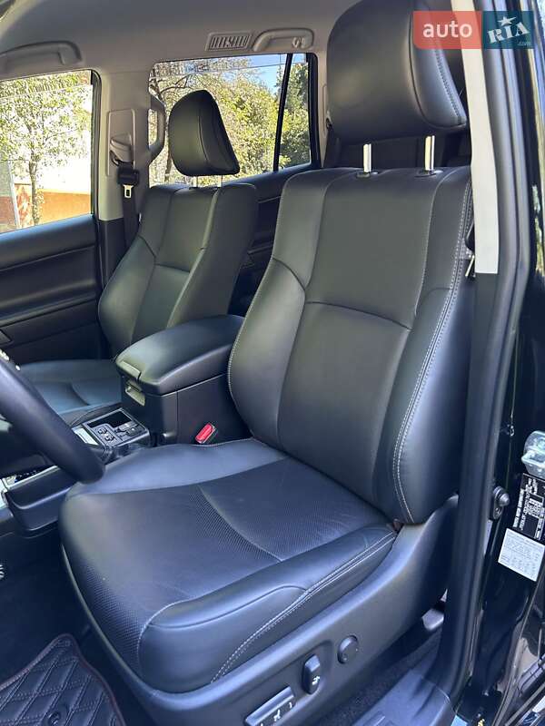 Позашляховик / Кросовер Toyota Land Cruiser Prado 2022 в Яремчі фото 14 Позашляховик / Кросовер Toyota Land Cruiser Prado 2022 в Яремчі