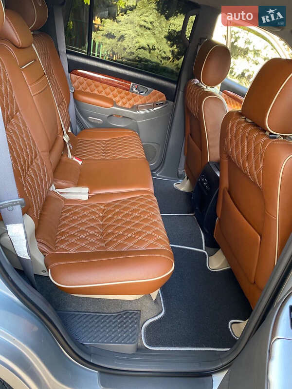 Внедорожник / Кроссовер Toyota Land Cruiser Prado 2006 в Лысянке