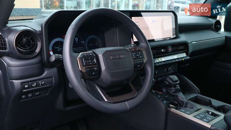 Внедорожник / Кроссовер Toyota Land Cruiser Prado 2024 в Киеве фото 20 Внедорожник / Кроссовер Toyota Land Cruiser Prado 2024 в Киеве