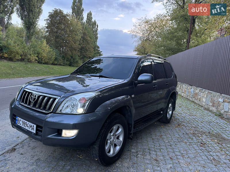 Внедорожник / Кроссовер Toyota Land Cruiser Prado 2005 в Львове