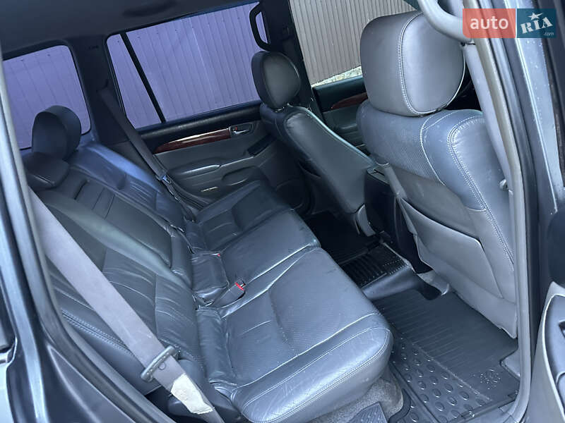 Внедорожник / Кроссовер Toyota Land Cruiser Prado 2005 в Львове