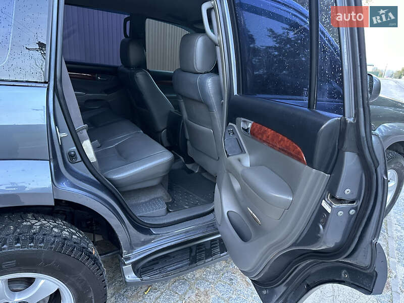 Внедорожник / Кроссовер Toyota Land Cruiser Prado 2005 в Львове