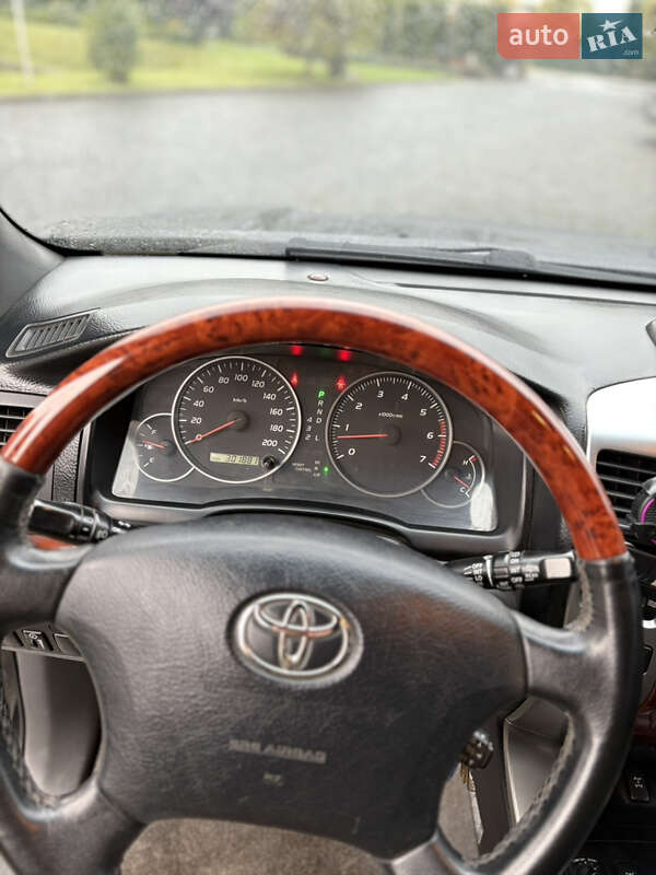 Позашляховик / Кросовер Toyota Land Cruiser Prado 2007 в Жовкві