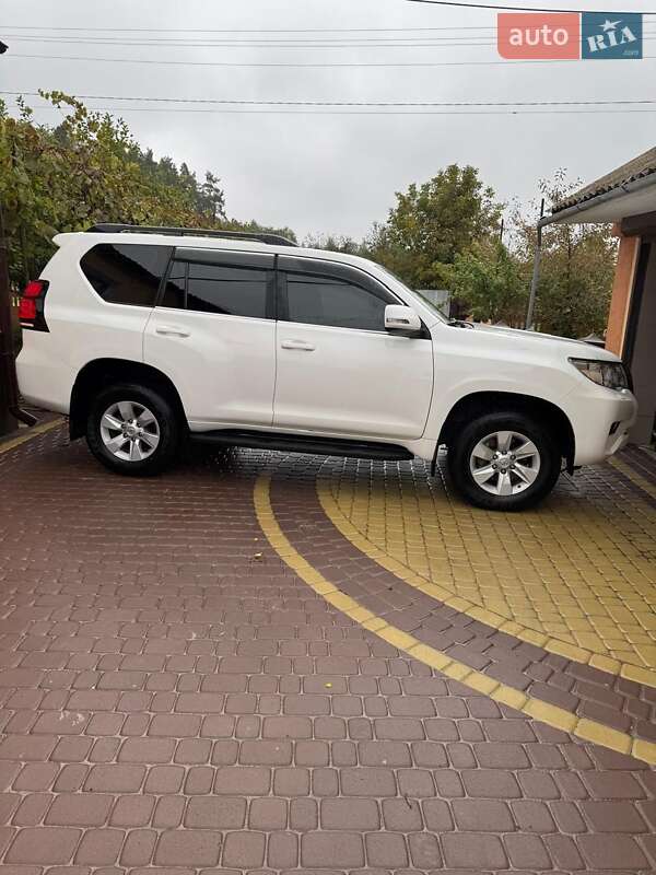 Toyota Land Cruiser Prado 2020