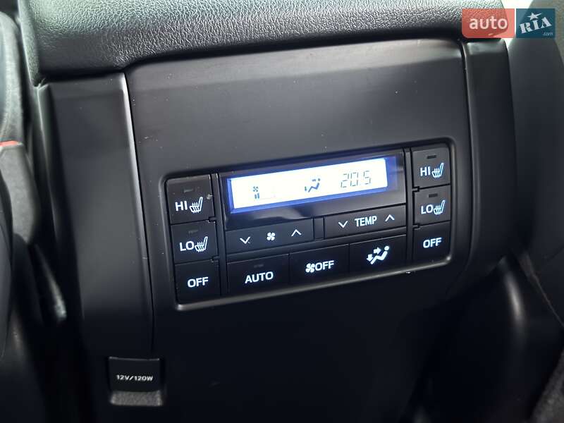 Внедорожник / Кроссовер Toyota Land Cruiser Prado 2020 в Харькове фото 23 Внедорожник / Кроссовер Toyota Land Cruiser Prado 2020 в Харькове