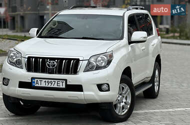Внедорожник / Кроссовер Toyota Land Cruiser Prado 2010 в 