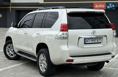 Внедорожник / Кроссовер Toyota Land Cruiser Prado 2010 в 
