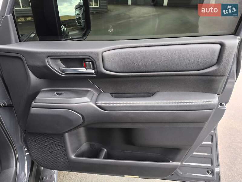 Внедорожник / Кроссовер Toyota Land Cruiser Prado 2025 в Джулинке