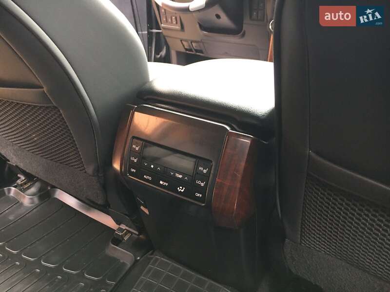 Внедорожник / Кроссовер Toyota Land Cruiser Prado 2014 в Гатном фото 24 Внедорожник / Кроссовер Toyota Land Cruiser Prado 2014 в Гатном