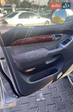 Внедорожник / Кроссовер Toyota Land Cruiser Prado 2002 в 