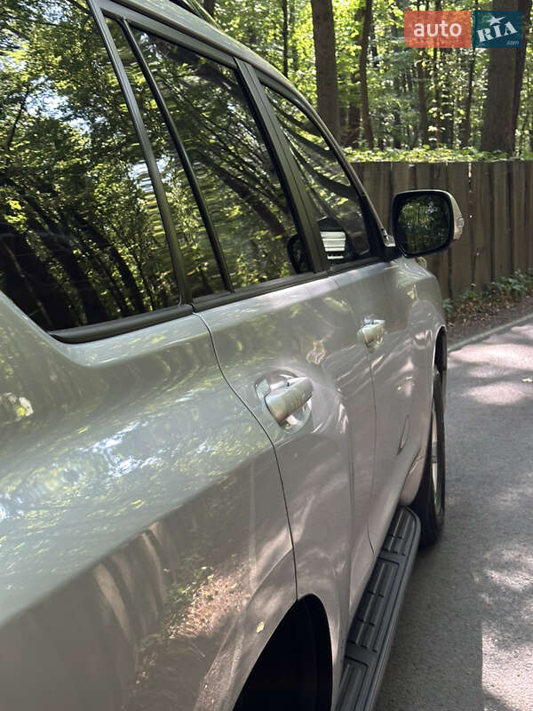 Позашляховик / Кросовер Toyota Land Cruiser Prado 2017 в Луцьку фото 18 Позашляховик / Кросовер Toyota Land Cruiser Prado 2017 в Луцьку