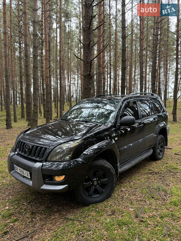 Позашляховик / Кросовер Toyota Land Cruiser Prado 2007 в Рівному