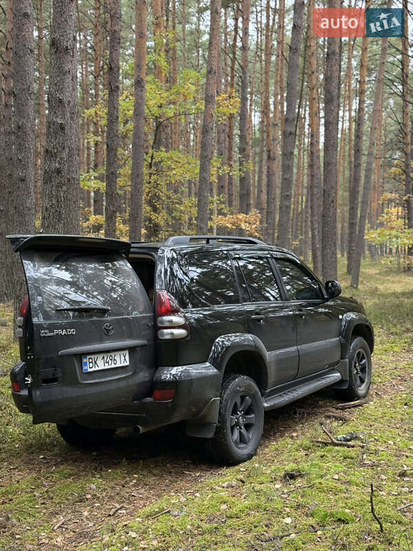 Позашляховик / Кросовер Toyota Land Cruiser Prado 2007 в Рівному